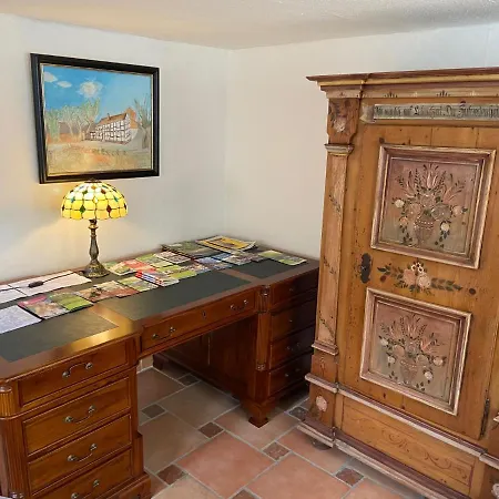 Dornroeschen Willa *